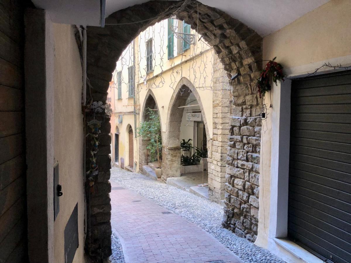 Appartamento Ai Piedi Della Pigna Sanremo Eksteriør bilde
